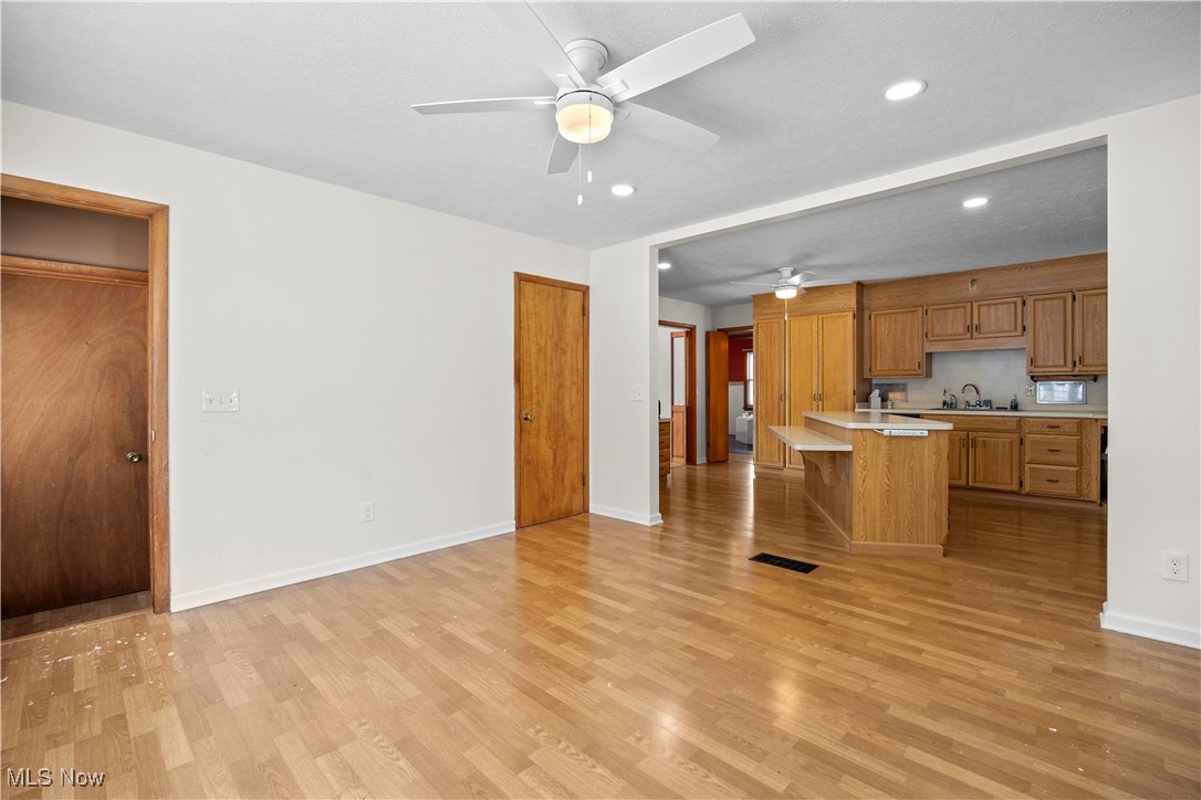 14015 W Lake Road Vermilion OH 44089