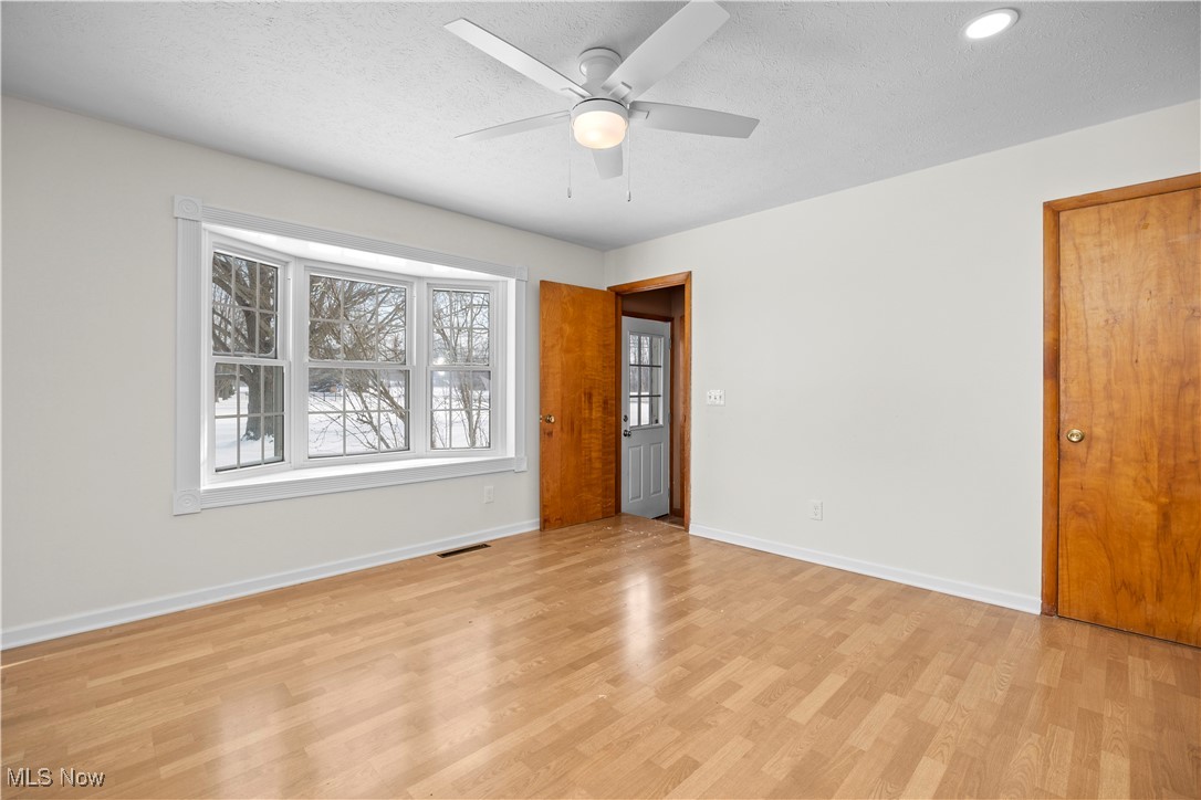 14015 W Lake Road Vermilion OH 44089