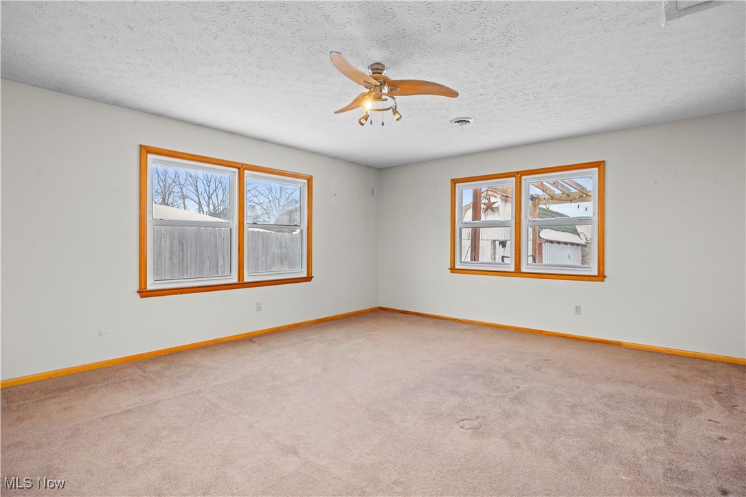 14015 W Lake Road Vermilion OH 44089