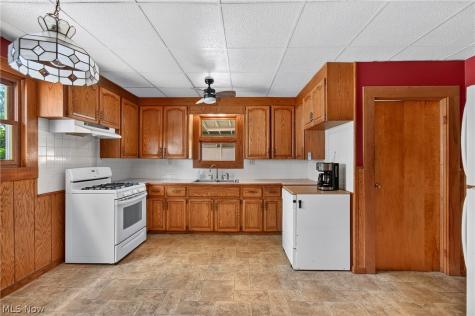 267 King Street Ravenna OH 44266
