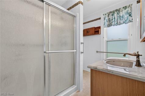 267 King Street Ravenna OH 44266