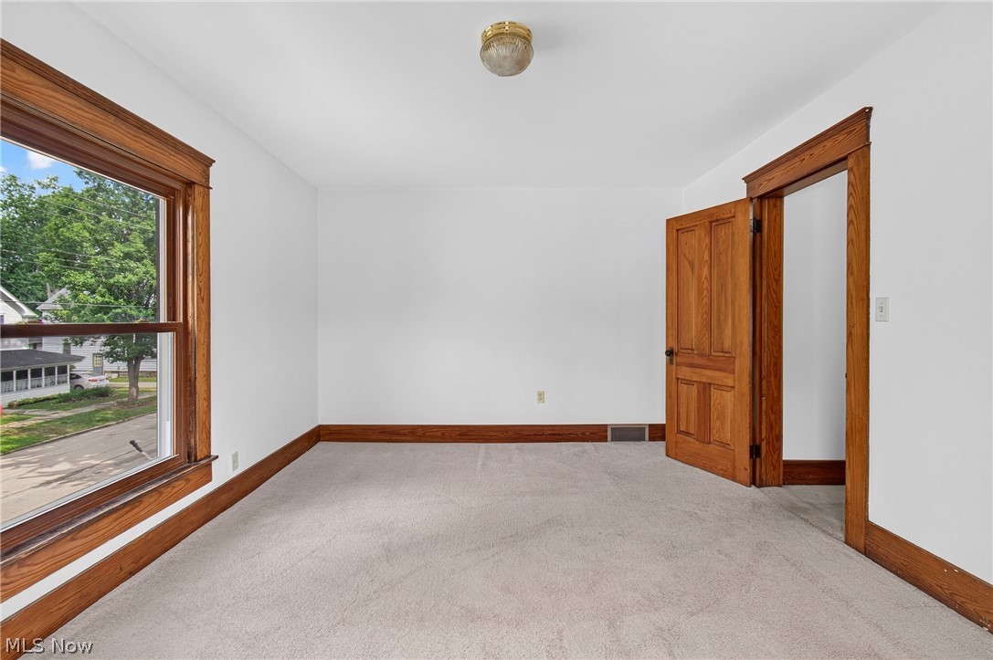 267 King Street Ravenna OH 44266