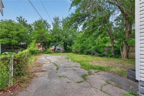 3194 E 132nd Street Cleveland OH 44120