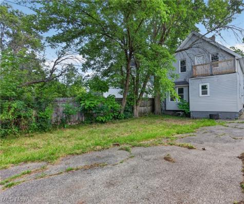 3194 E 132nd Street Cleveland OH 44120