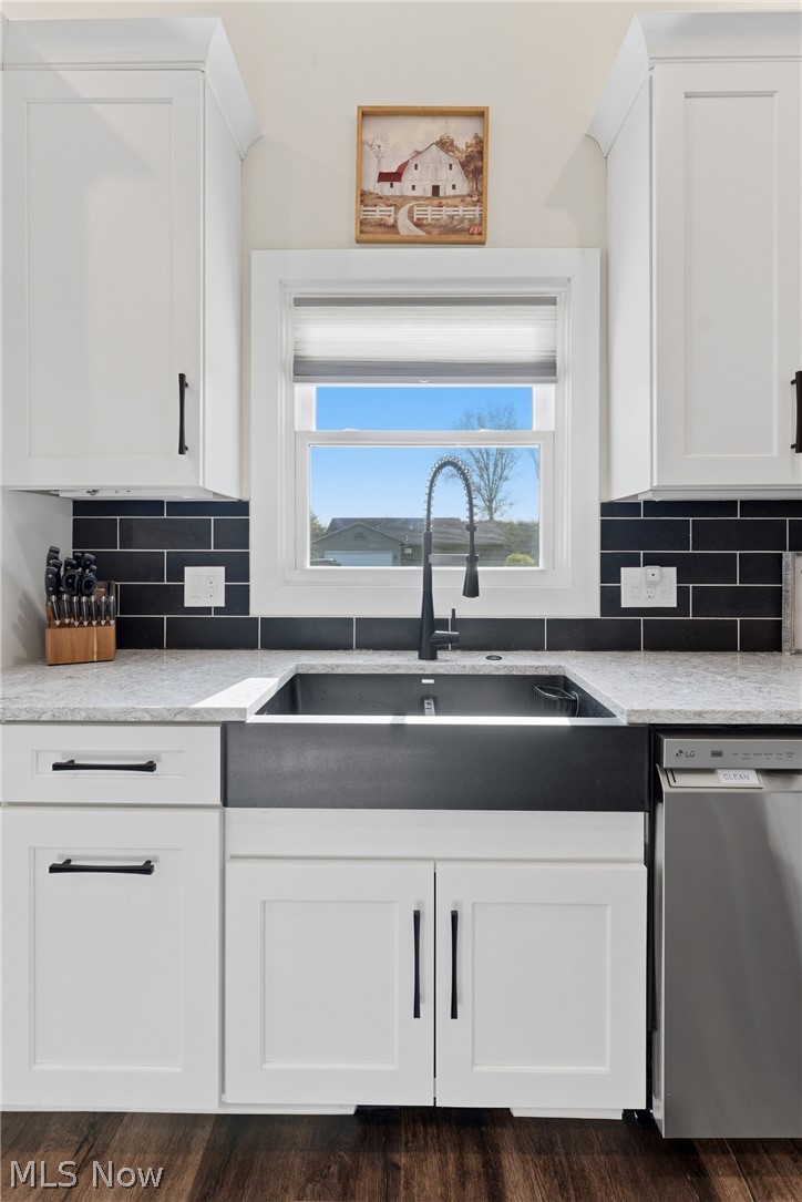 8863 Lynnpark Street NE Alliance OH 44601