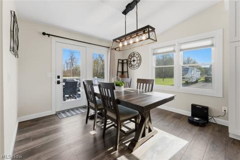 8863 Lynnpark Street NE Alliance OH 44601