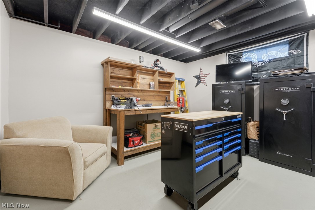 8863 Lynnpark Street NE Alliance OH 44601