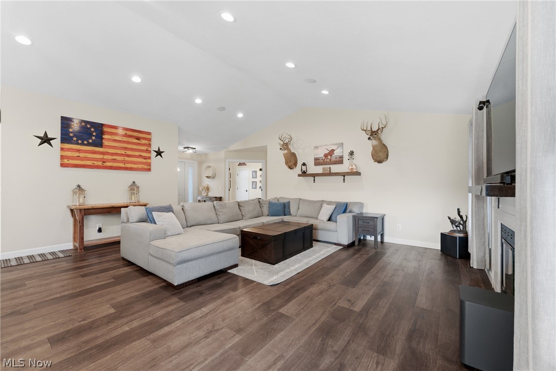 8863 Lynnpark Street NE Alliance OH 44601