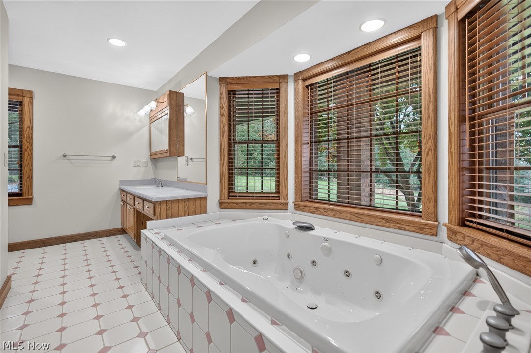 46675 Clarkson Road Rogers OH 44455