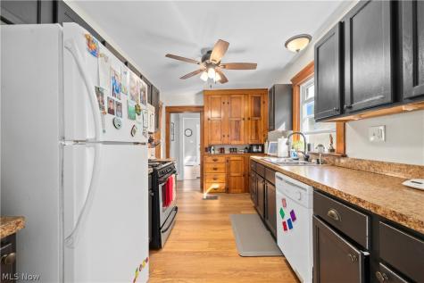 41825 Adelbert Street Elyria OH 44035
