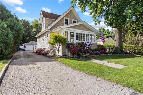 41825 Adelbert Street Elyria OH 44035