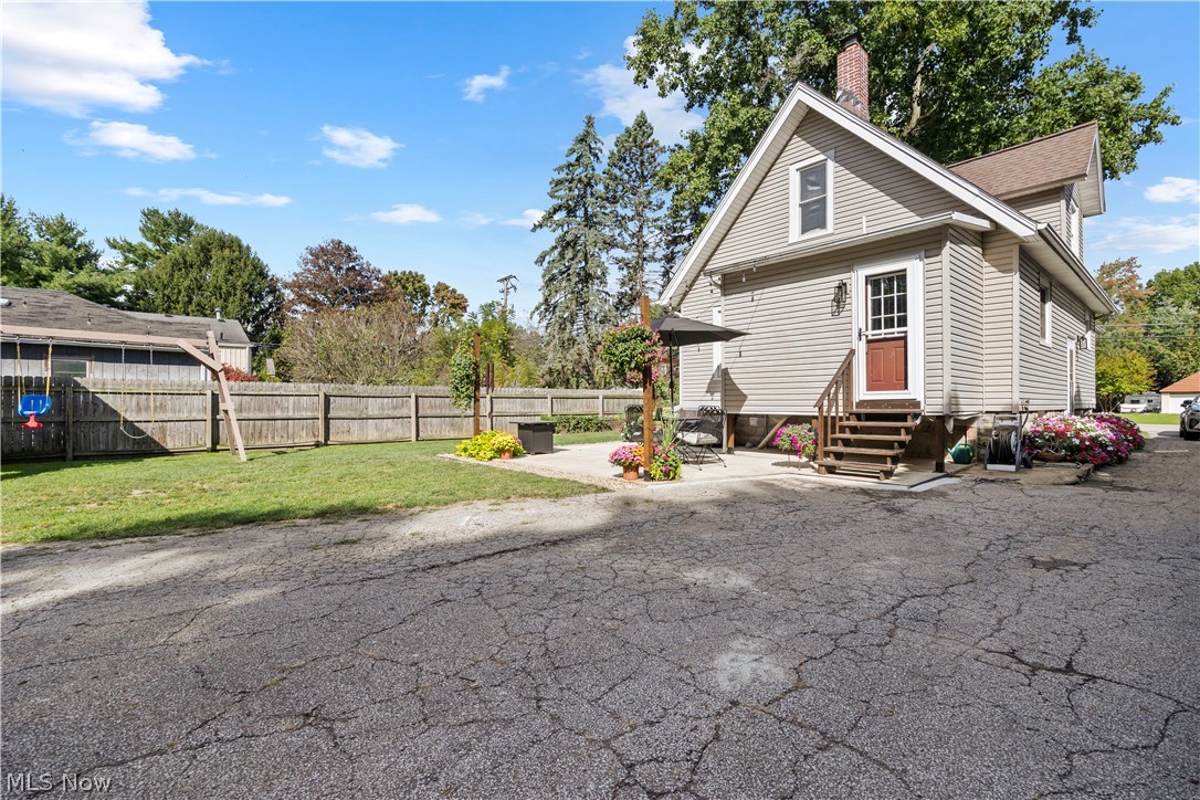 41825 Adelbert Street Elyria OH 44035
