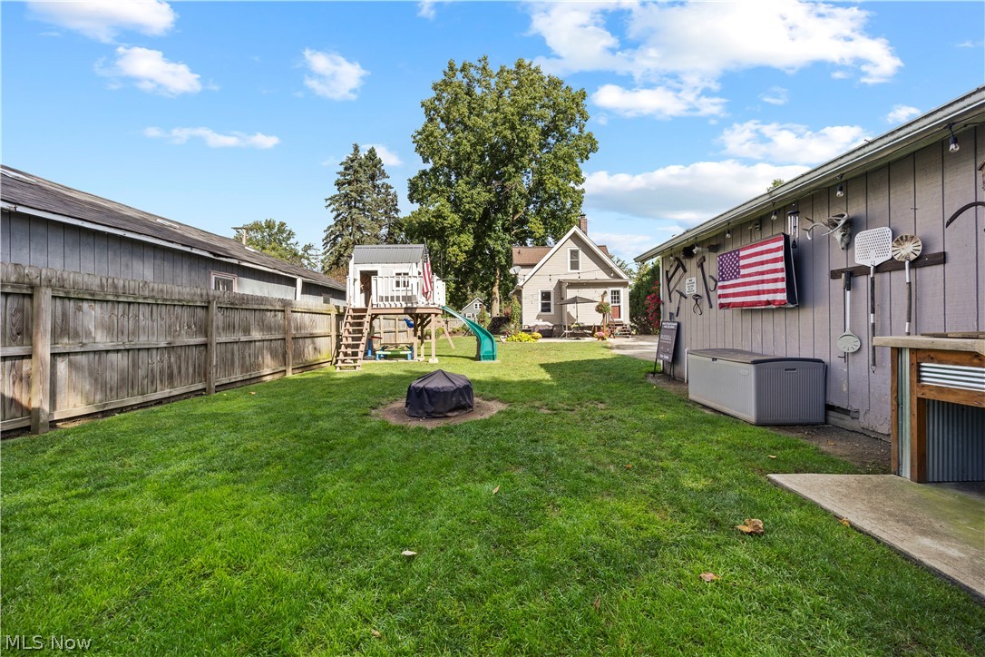 41825 Adelbert Street Elyria OH 44035