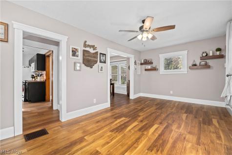 41825 Adelbert Street Elyria OH 44035