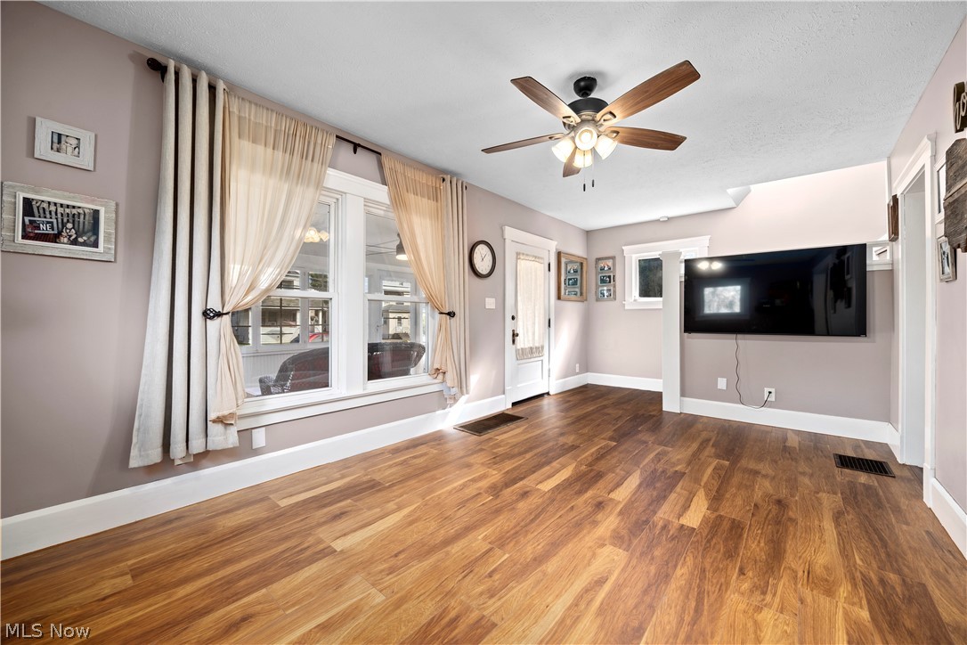 41825 Adelbert Street Elyria OH 44035