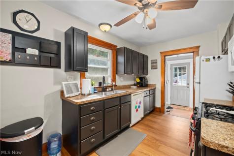 41825 Adelbert Street Elyria OH 44035