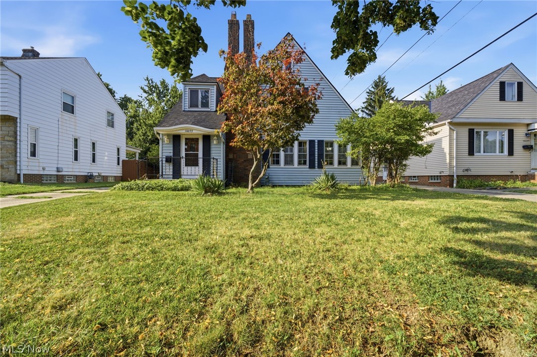 10033 Chesterfield Drive Parma Heights OH 44130