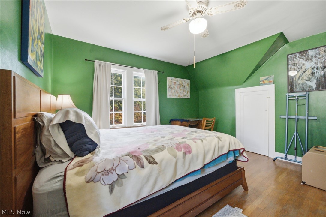 10033 Chesterfield Drive Parma Heights OH 44130