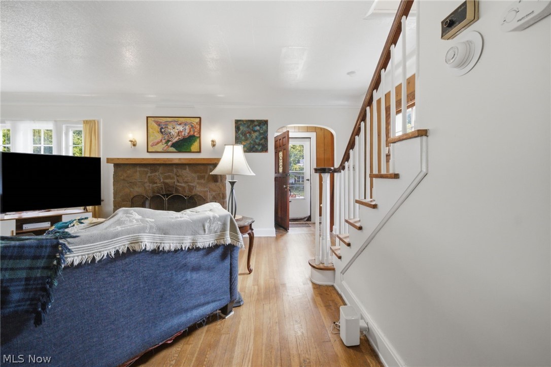 10033 Chesterfield Drive Parma Heights OH 44130