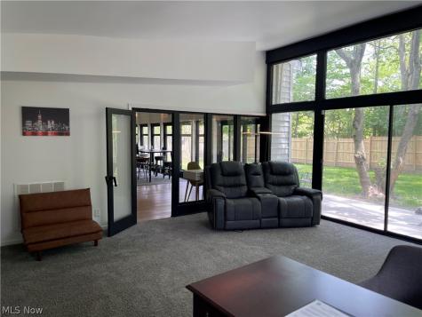 607 Castle Boulevard Akron OH 44313