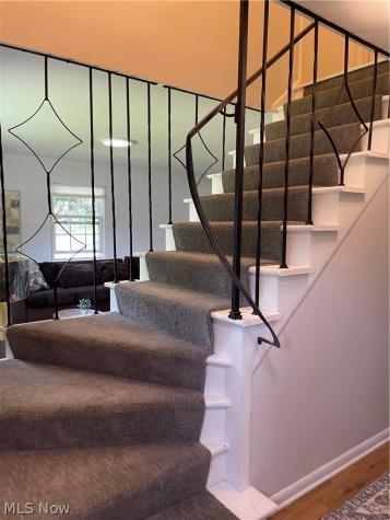 607 Castle Boulevard Akron OH 44313