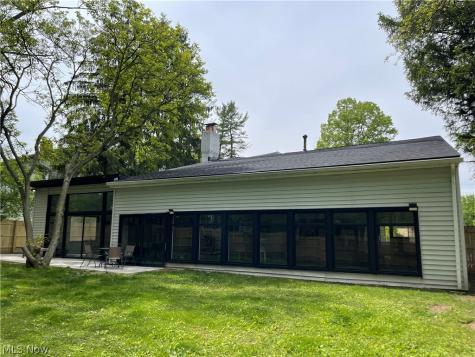 607 Castle Boulevard Akron OH 44313
