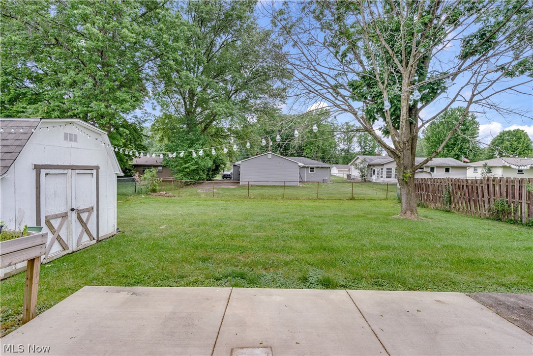 4257 Selkirk Avenue Austintown OH 44511