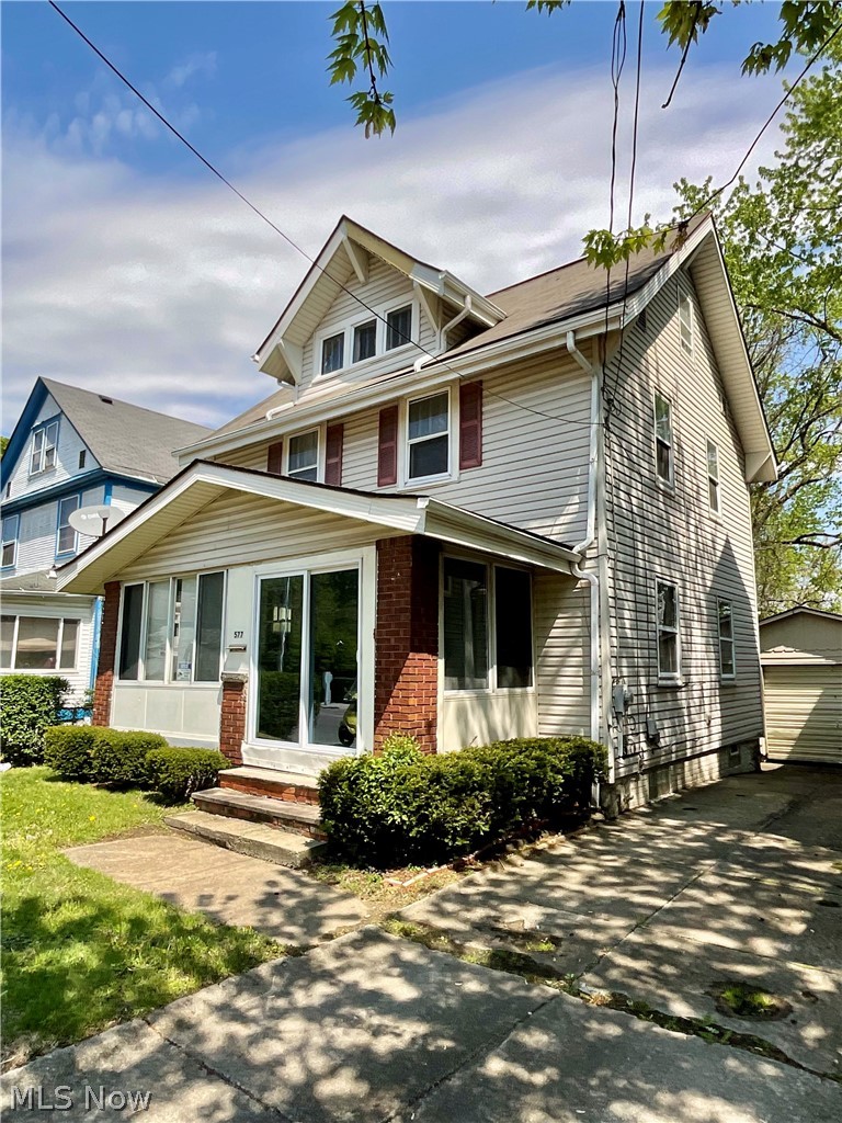 577 Rhodes Avenue Akron OH 44307