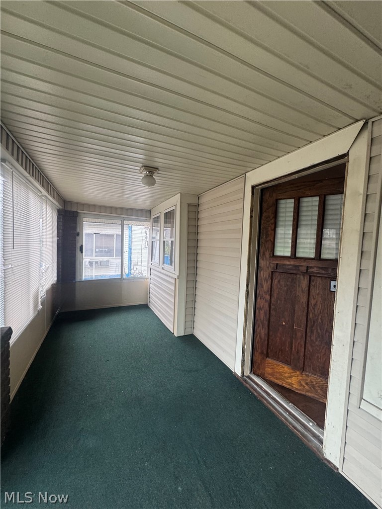 577 Rhodes Avenue Akron OH 44307