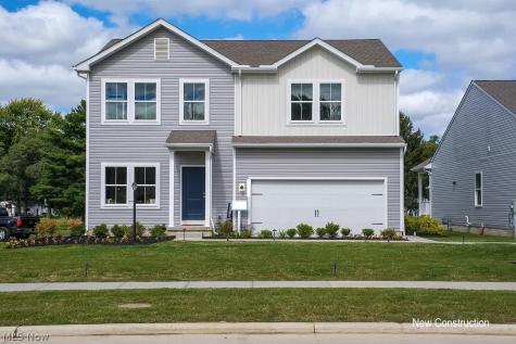 574 Cedar Wood Trail Elyria OH 44035