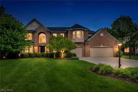 20374 Tramore Lane Strongsville OH 44149