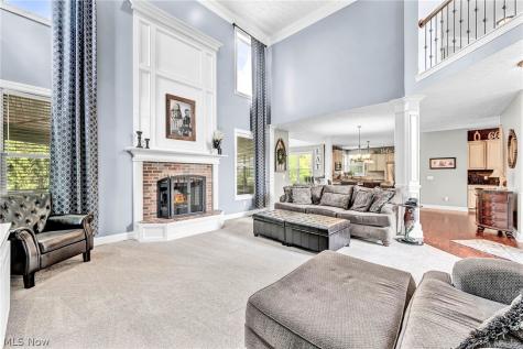 20374 Tramore Lane Strongsville OH 44149