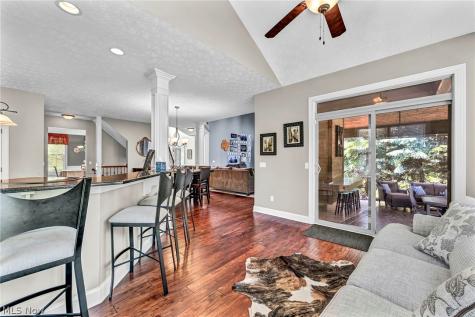 20374 Tramore Lane Strongsville OH 44149