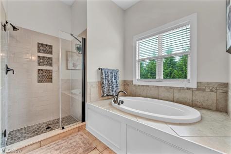 20374 Tramore Lane Strongsville OH 44149