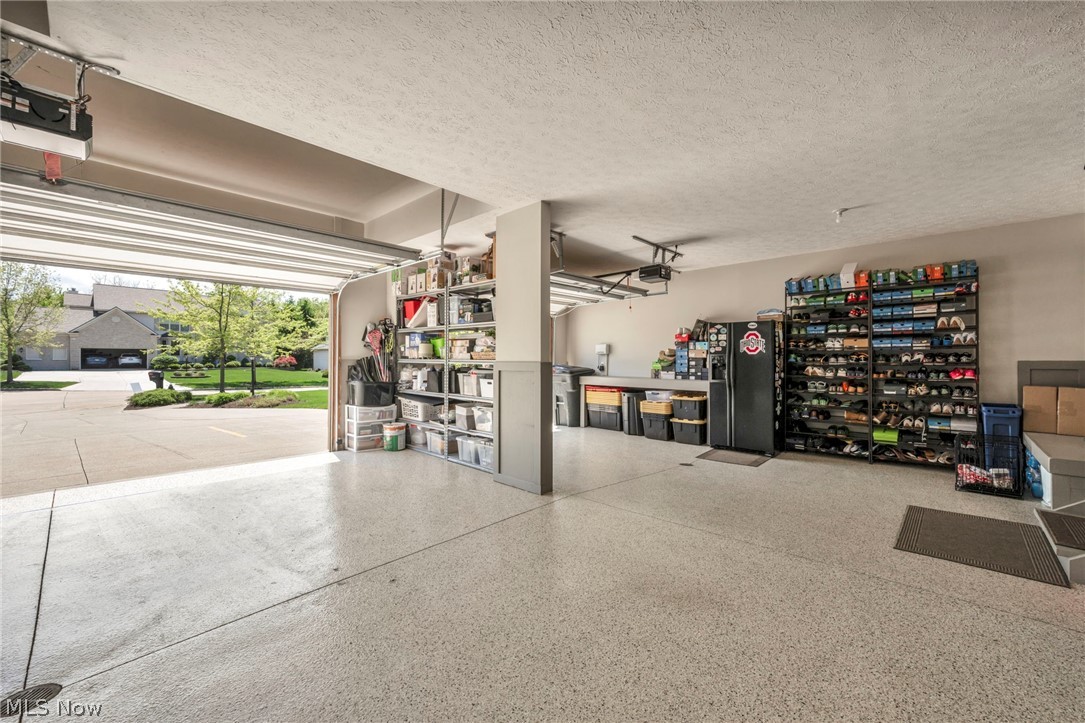 20374 Tramore Lane Strongsville OH 44149