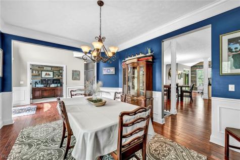 20374 Tramore Lane Strongsville OH 44149