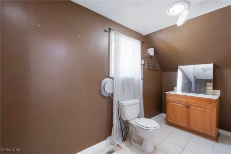 28 Terrace Drive Youngstown OH 44512