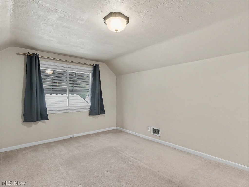 6932 Greenleaf Avenue Parma Heights OH 44130