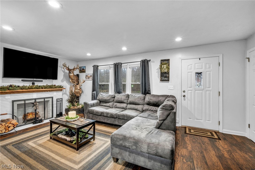 1412 Redbush Road Akron OH 44320