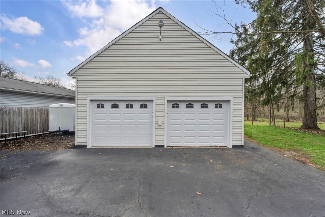 1412 Redbush Road Akron OH 44320