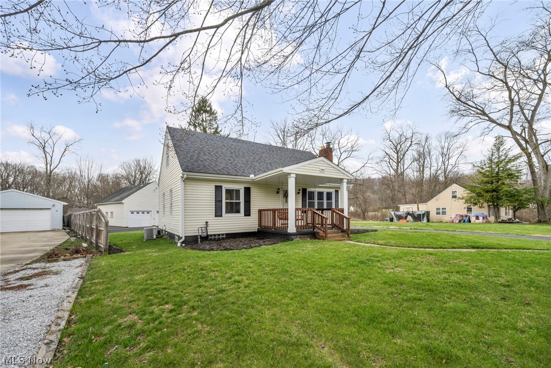 1412 Redbush Road Akron OH 44320