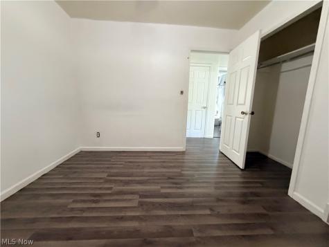 12716 Kadel Avenue Cleveland OH 44135