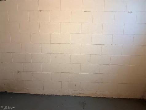 12716 Kadel Avenue Cleveland OH 44135