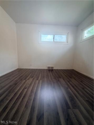 12716 Kadel Avenue Cleveland OH 44135