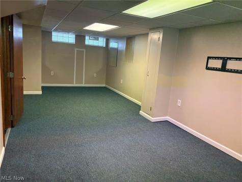 17906 Libby Road Maple Heights OH 44137