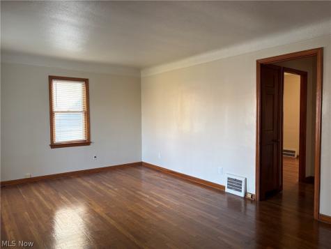 17906 Libby Road Maple Heights OH 44137
