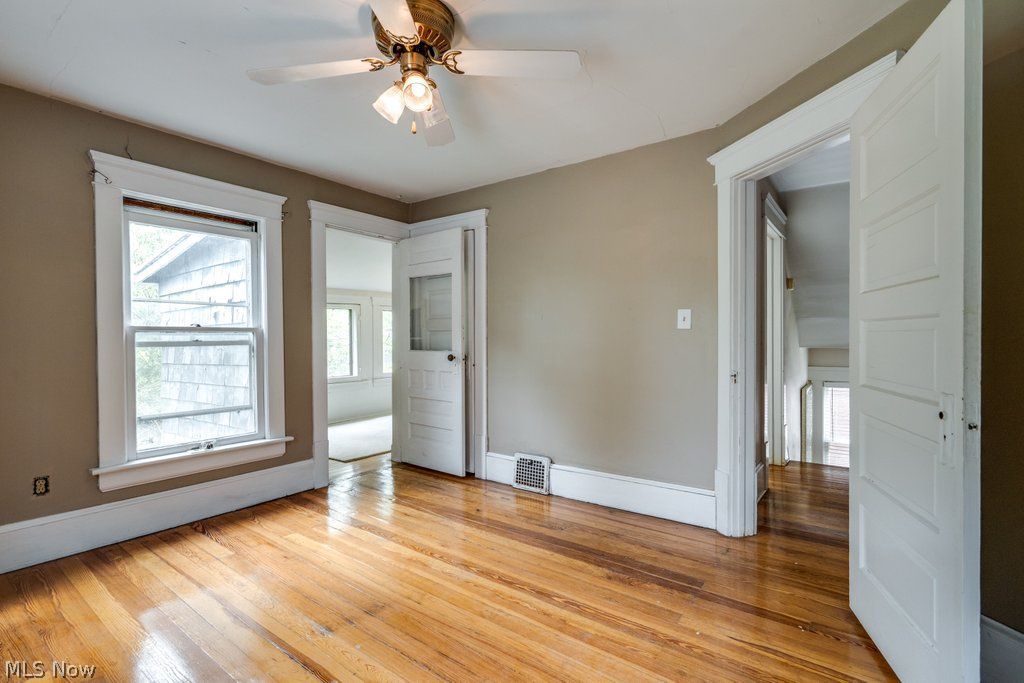 836 Elmore Avenue Akron OH 44302