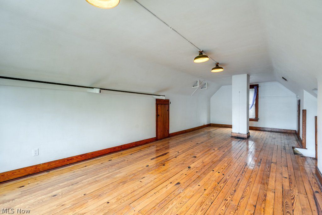836 Elmore Avenue Akron OH 44302