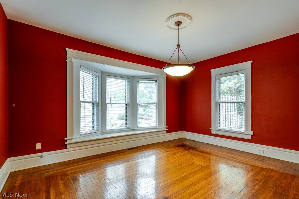 836 Elmore Avenue Akron OH 44302