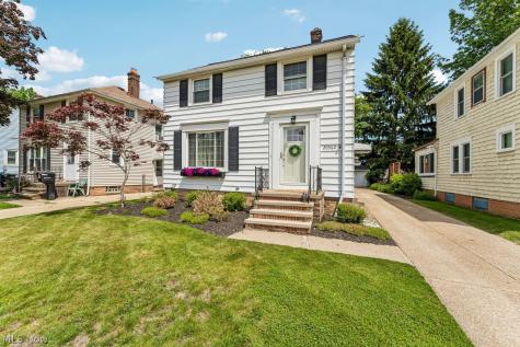 20562 Stanford Avenue Fairview Park OH 44126